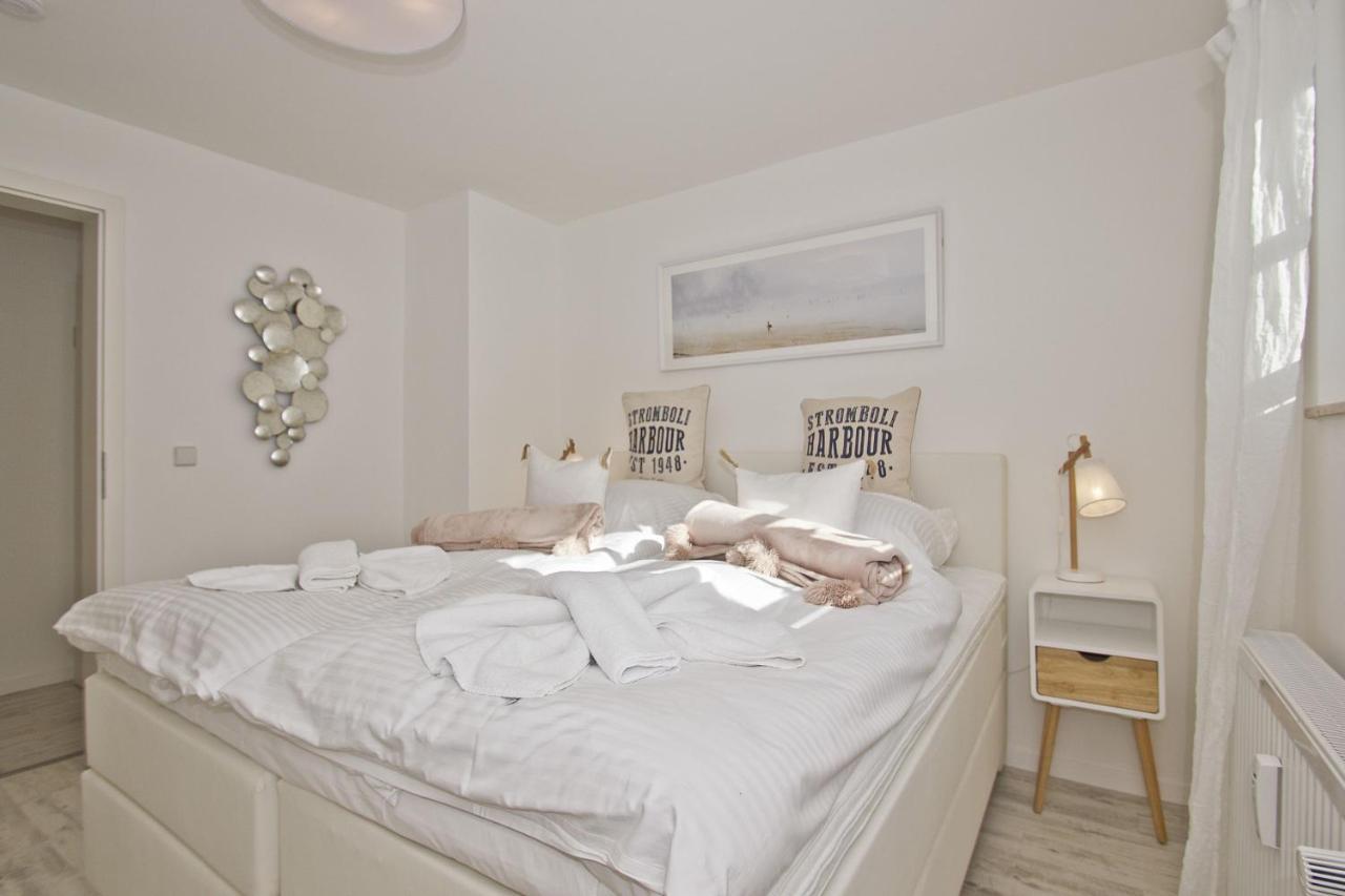 Moderne Ferienwohnung Mit Balkon, Meerblick - Ferienresidenz Zwei Boddenfewo 1-2 Lietzow 外观 照片