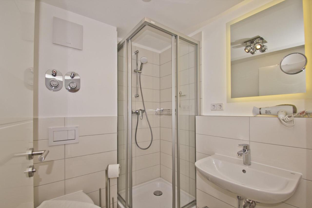 Moderne Ferienwohnung Mit Balkon, Meerblick - Ferienresidenz Zwei Boddenfewo 1-2 Lietzow 外观 照片